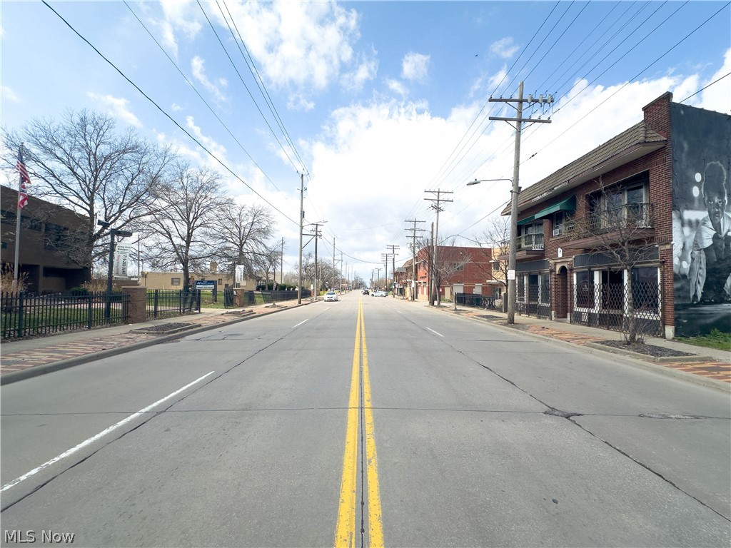 Kinsman Heights - Commercial Sale
