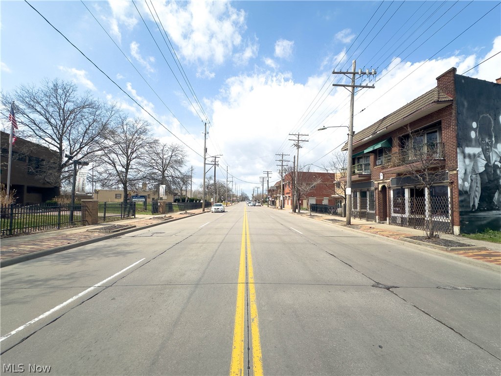 Kinsman Heights - Commercial Sale