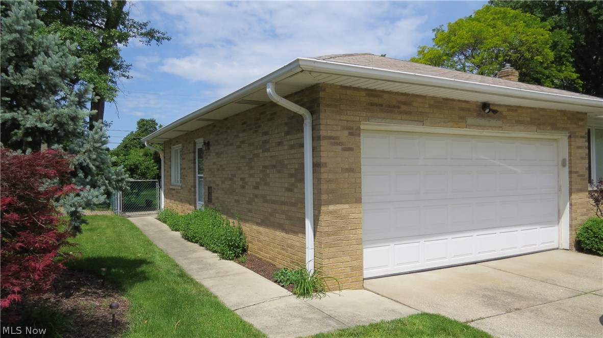 Albert Rispo 05d - Residential