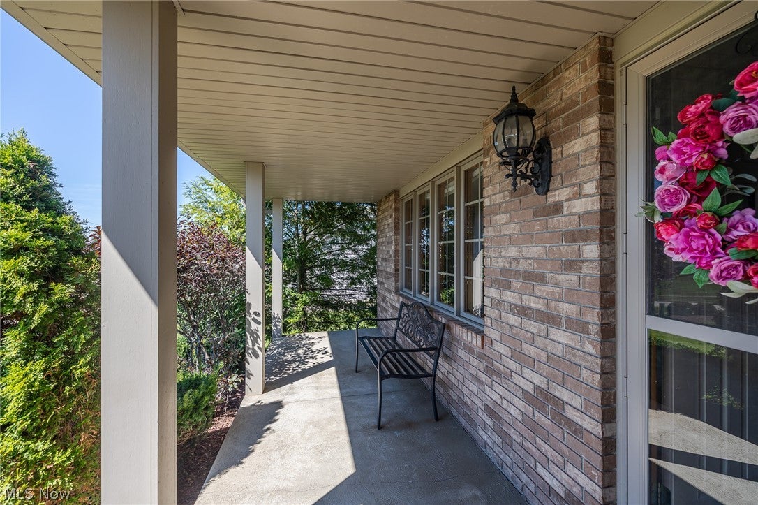 6656 Willow Lake Drive