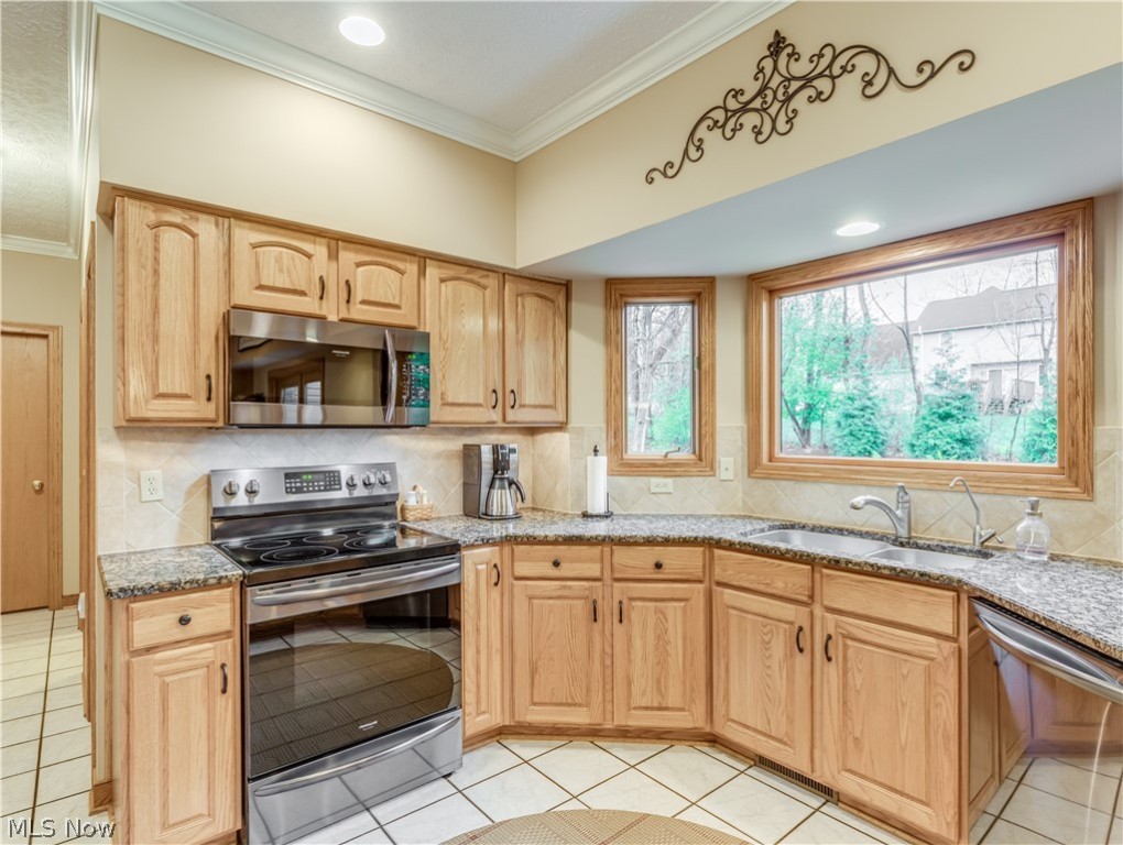 Carters Grove - Residential