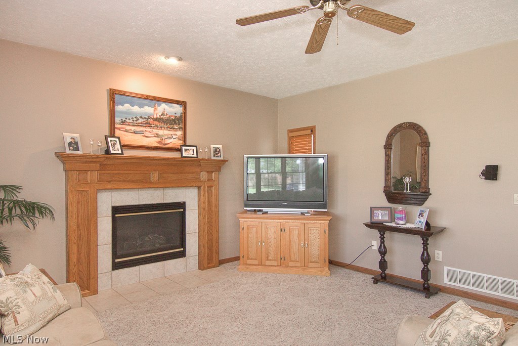 University Oaks Sub - Residential