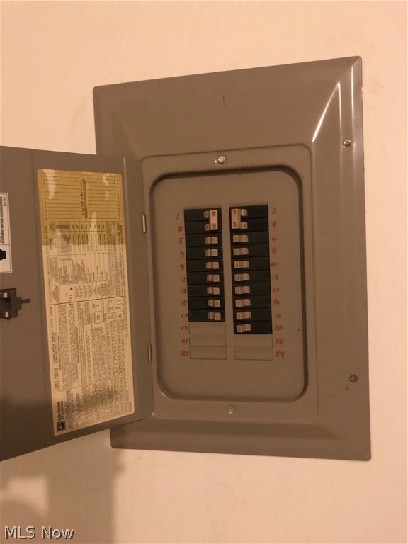 Hampton Bay Condo - Residential