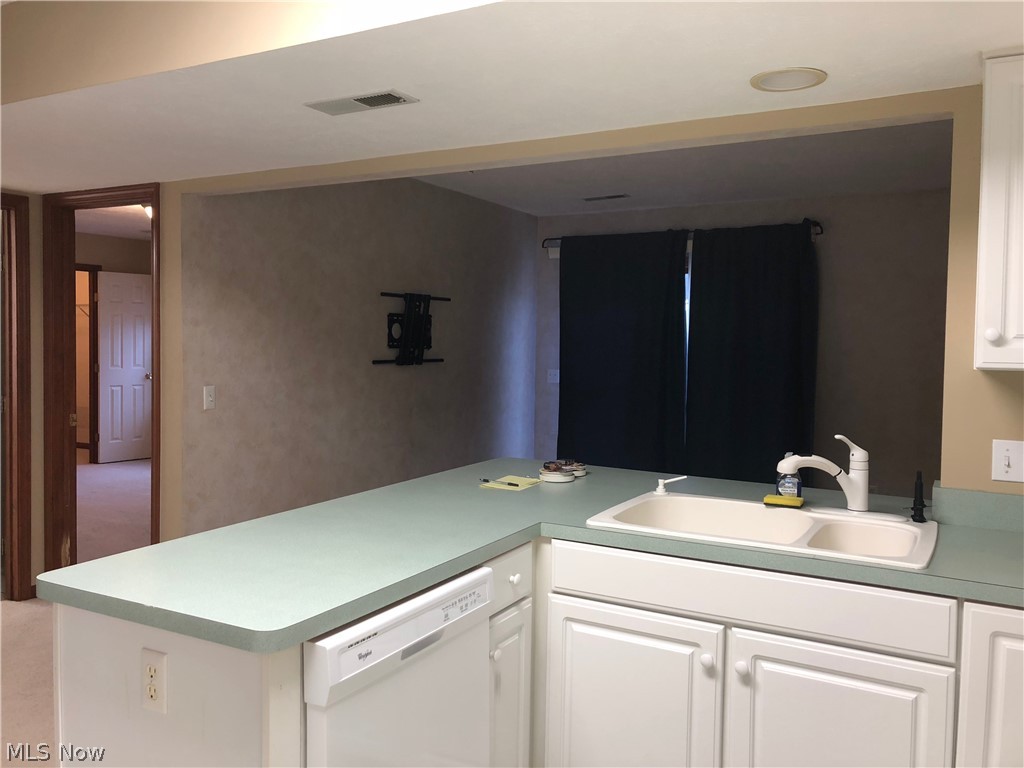 Hampton Bay Condo - Residential