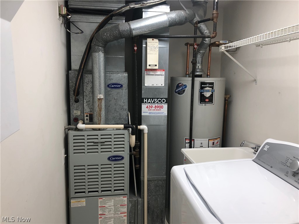 Hampton Bay Condo - Residential