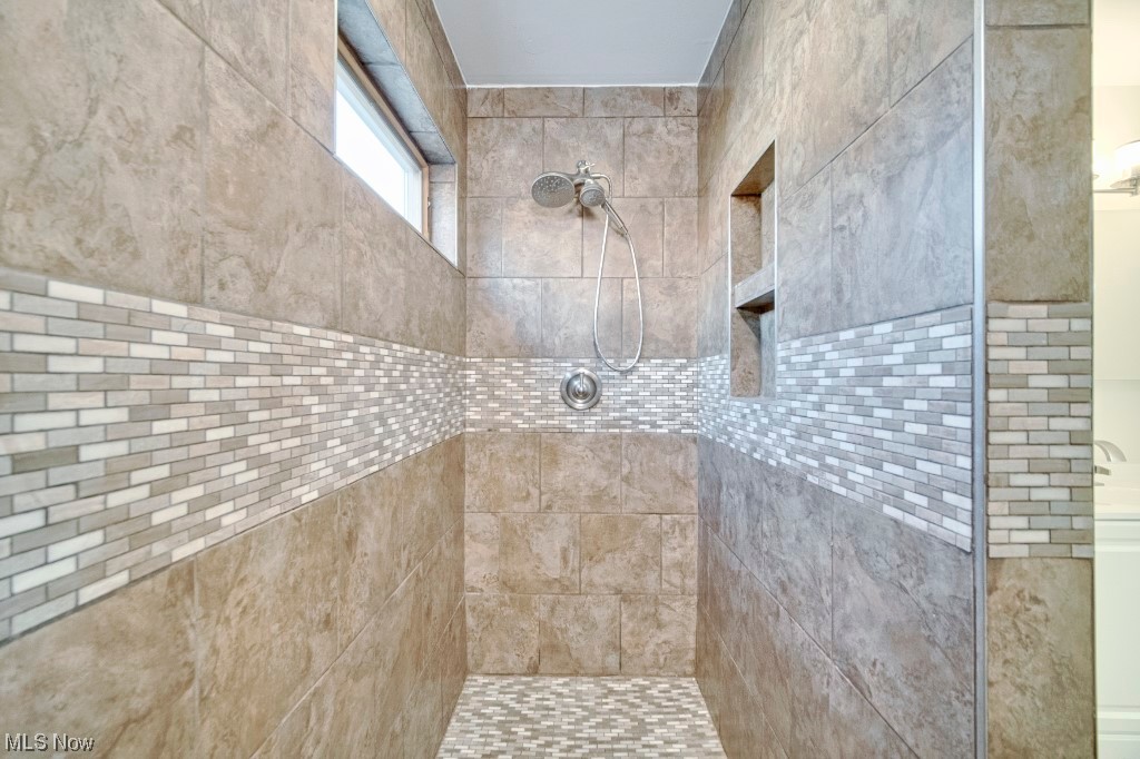 Janmar 04 - Residential