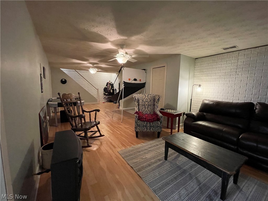 Stacy Meadowcrest 3rd Add - Residential