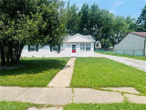 Homes For Sale - 9849 Bright Drive<br/> Portage County, Windham, OH 44288