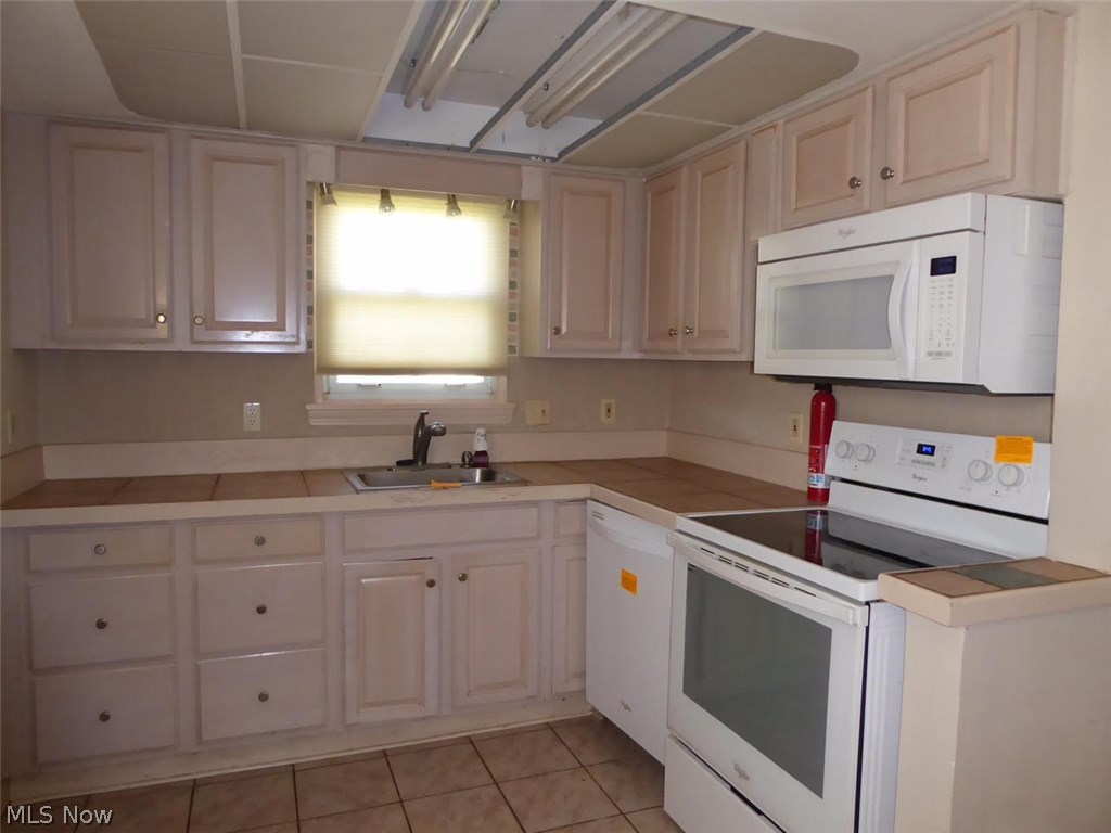 Orchard Heights 01 - Residential