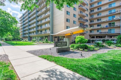 Condo For Sale - 10301 Lake Avenue #420<br/> Cuyahoga County, Cleveland, OH 44102