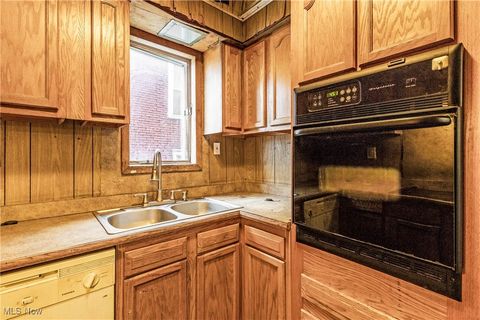 Tiny photo for 838 Avondale Street, East Liverpool, OH 43920 (MLS # 5178986)