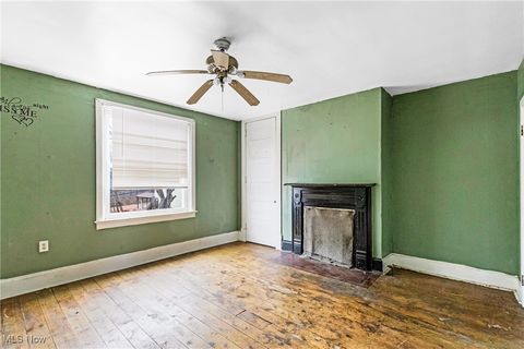 Tiny photo for 838 Avondale Street, East Liverpool, OH 43920 (MLS # 5178986)