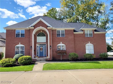 9 Erin Court, Rocky River, OH 44116 - #: 5076989