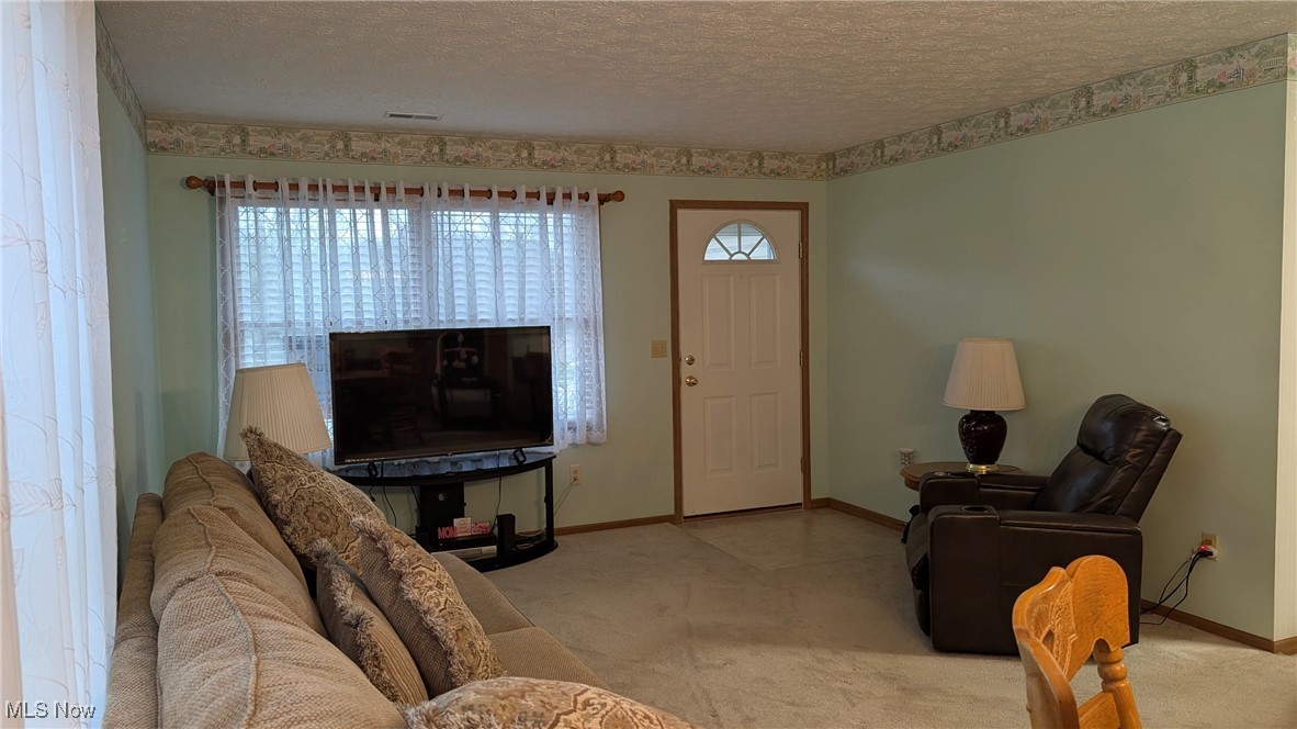 347 Spruce Street, Barberton, Ohio image 2