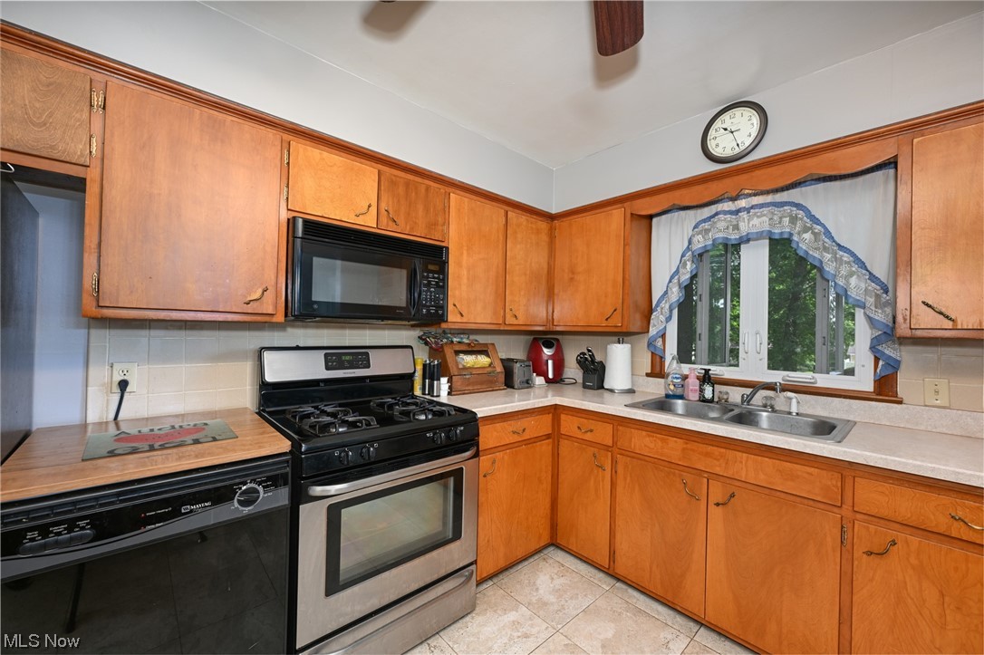 Sunset Knolls 07 - Residential