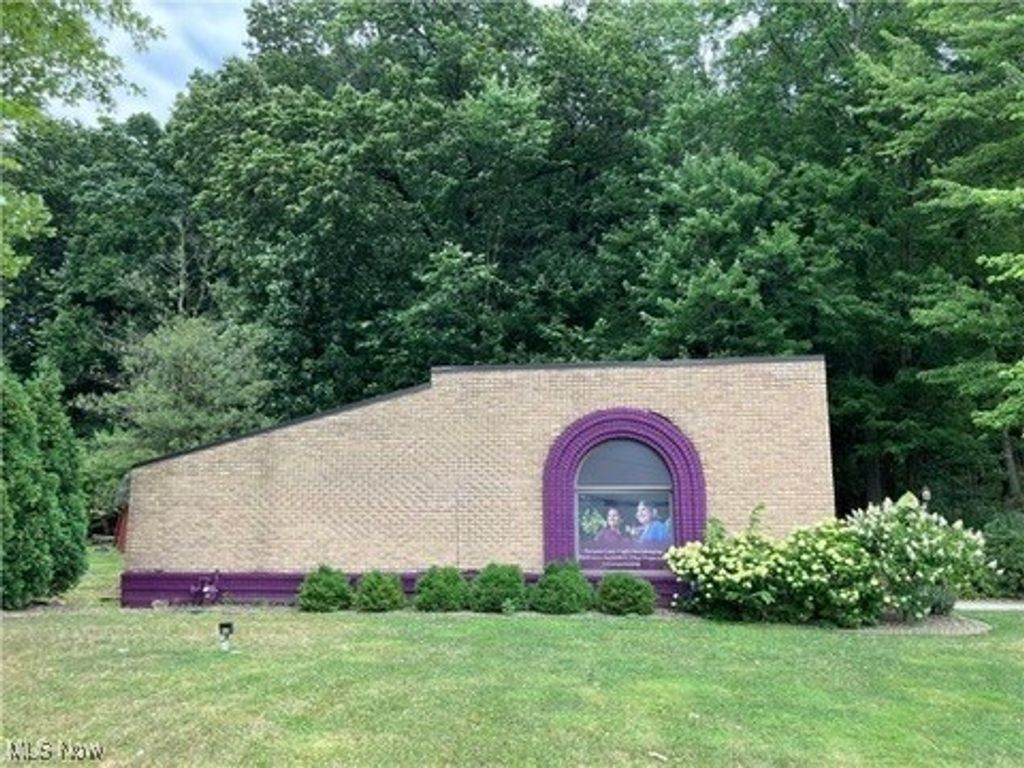Photo of 953 Niles Cortland Road SE, Warren, OH 44484 (MLS # 5182233)
