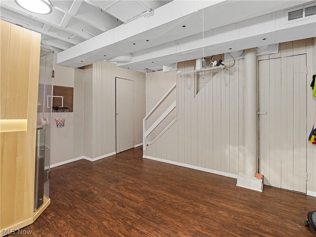 Lake Erie Park Sub/S H Kleinman - Residential