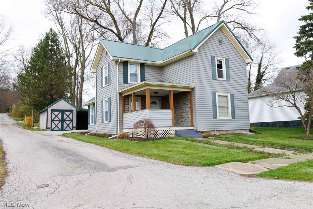 Village/Apple Crk - Residential