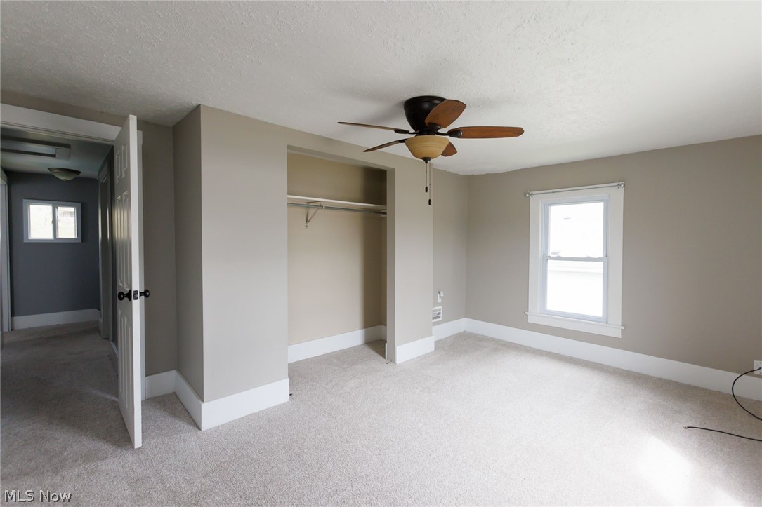 Village/Apple Crk - Residential