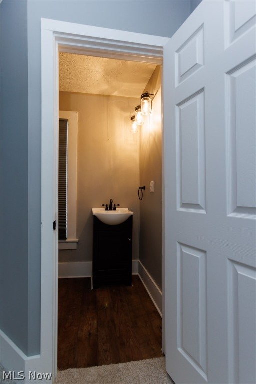 Village/Apple Crk - Residential