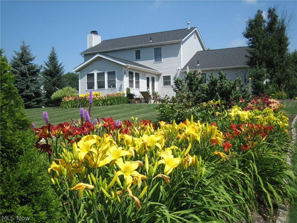 Pines Hollow - Residential