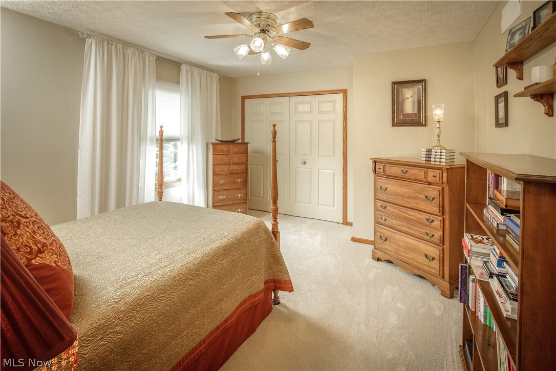 Pines Hollow - Residential