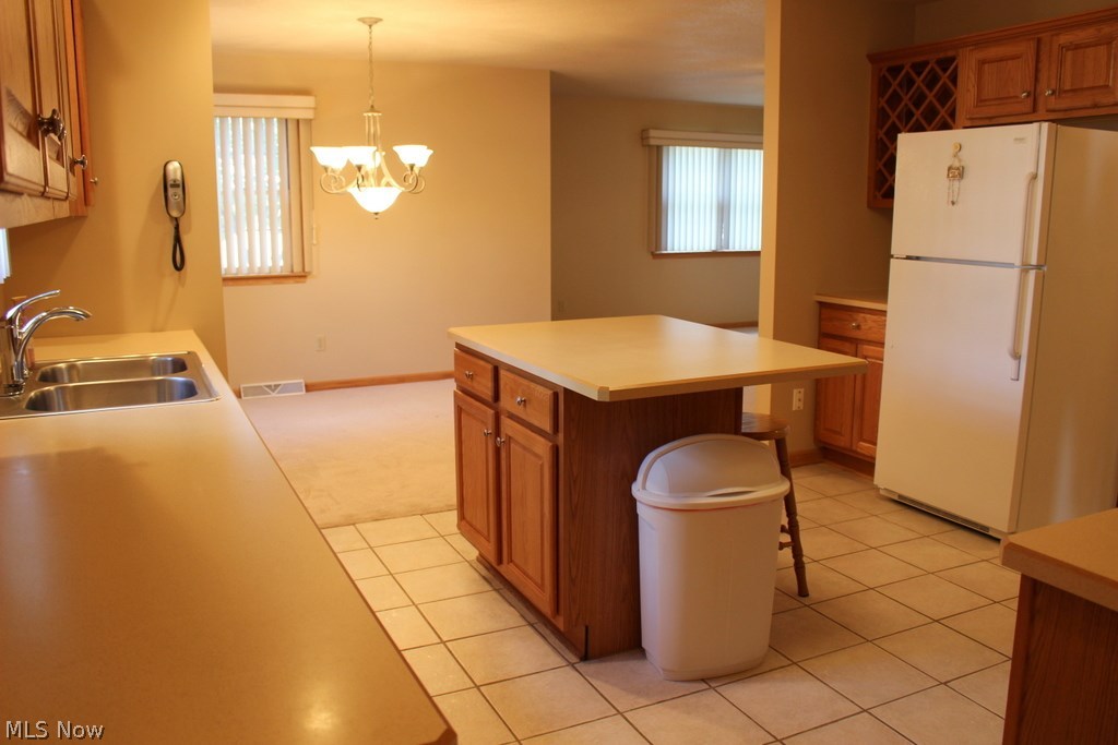 Alexandra Place Condo - Residential