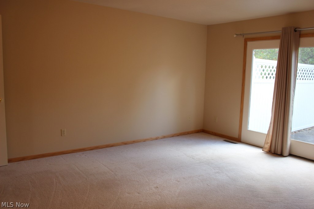 Alexandra Place Condo - Residential