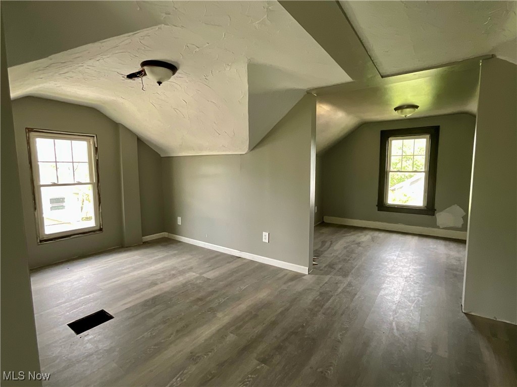 692 Roselawn Avenue, Akron, Ohio image 19