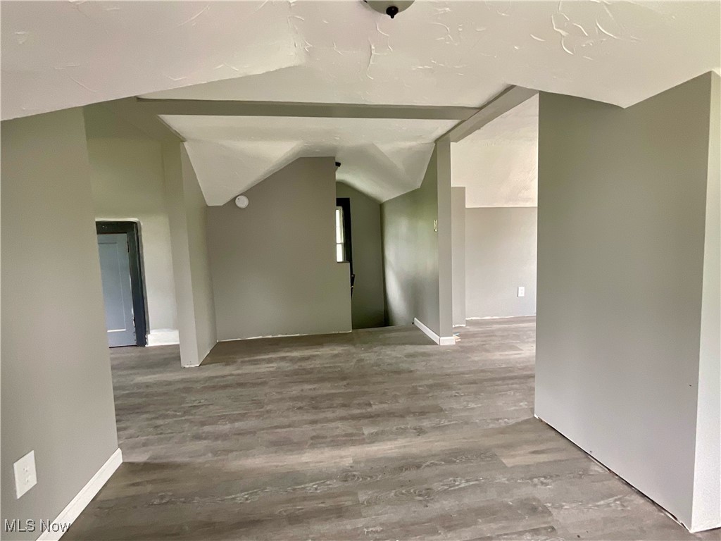 692 Roselawn Avenue, Akron, Ohio image 16