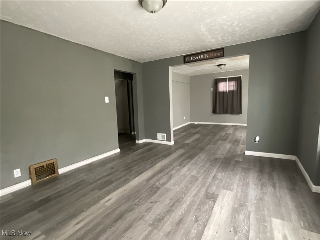 692 Roselawn Avenue, Akron, Ohio image 22