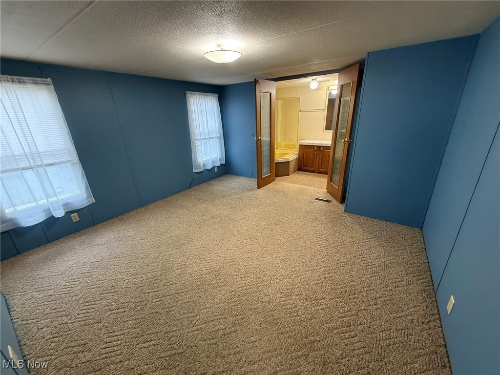 New Philadelphia - Residential