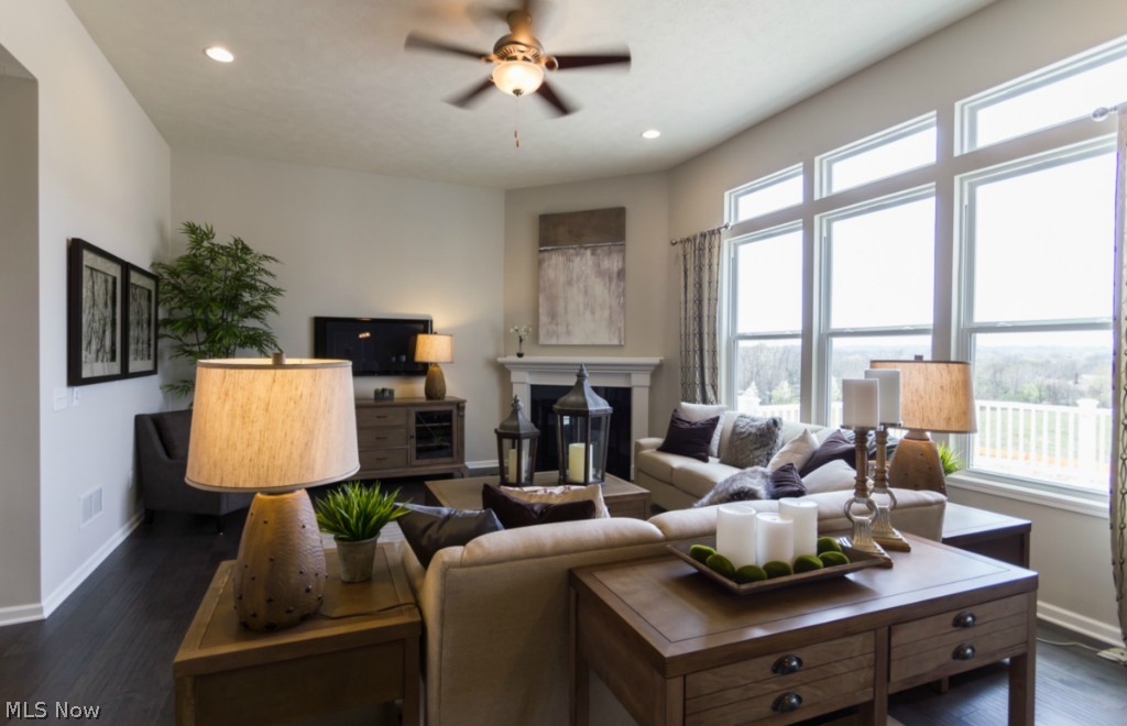 Emerald Estates - Residential