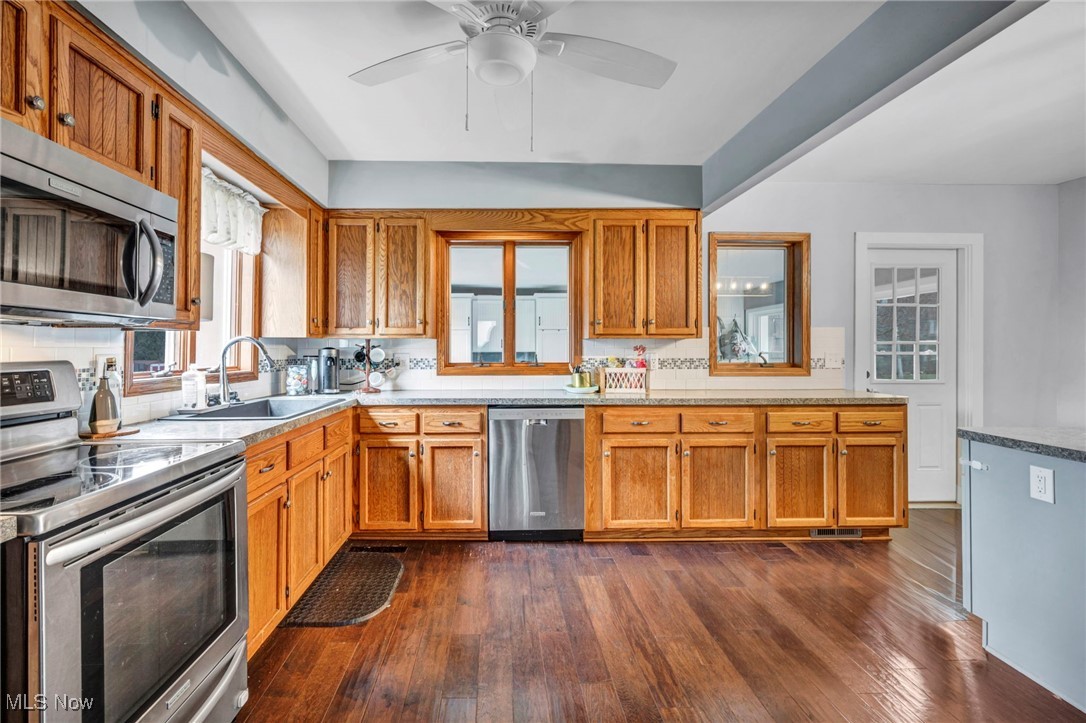 8719 N Leroy Road, Westfield Center, Ohio image 14