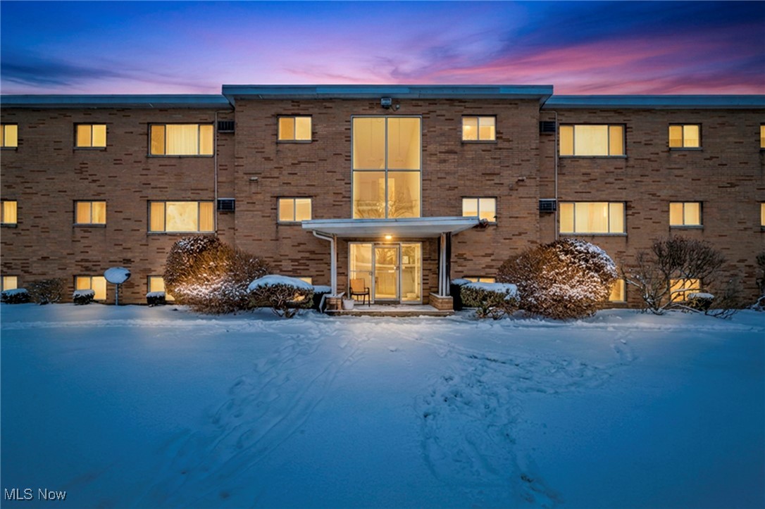 Royal Court - Residential