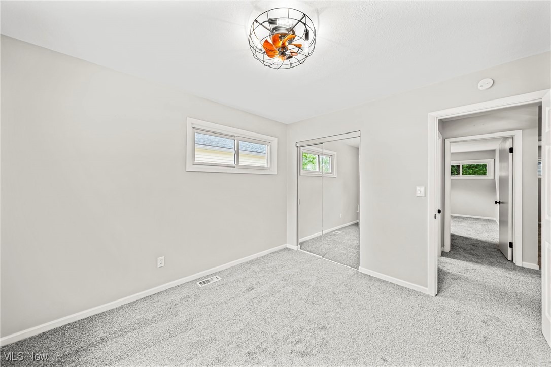 5052 Forest Road, Mentor, Ohio image 31