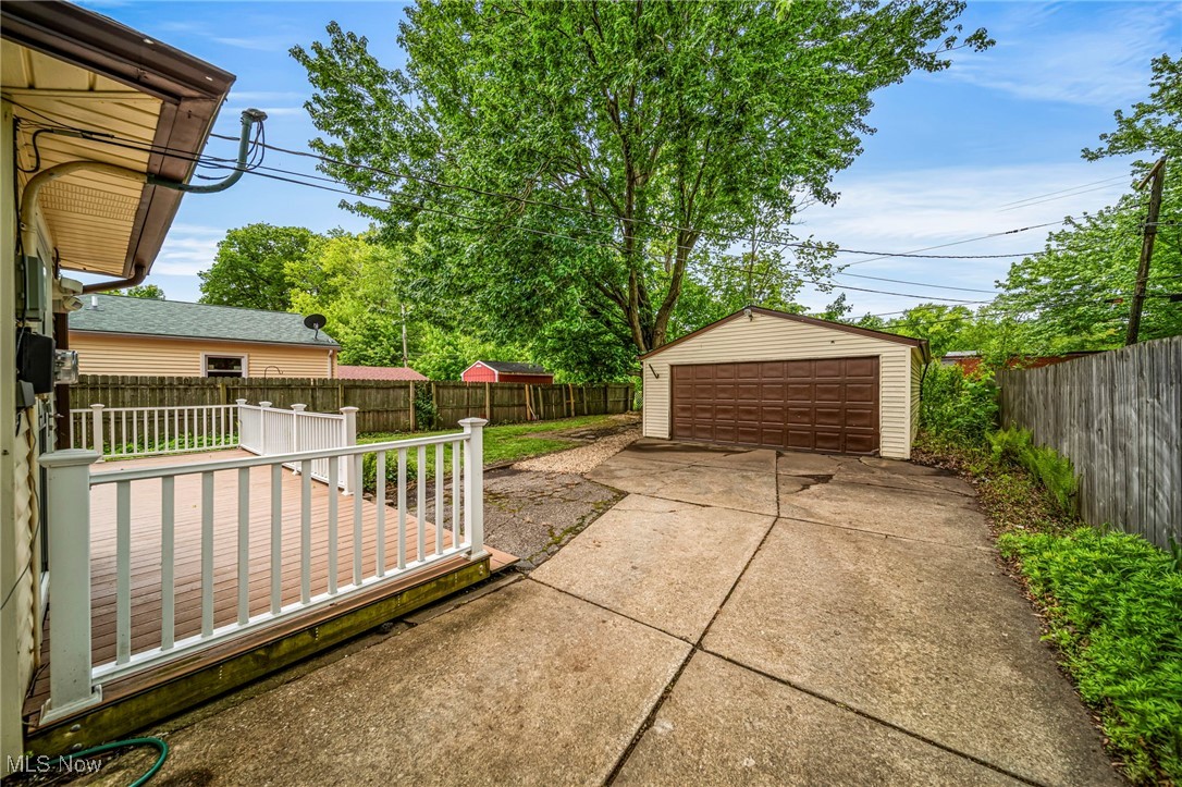 5052 Forest Road, Mentor, Ohio image 6