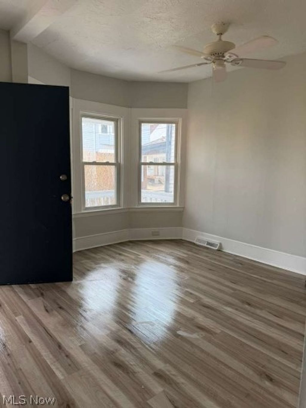 Photo of 3028 W 104th Street, Cleveland, OH 44111 (MLS # 5194337)