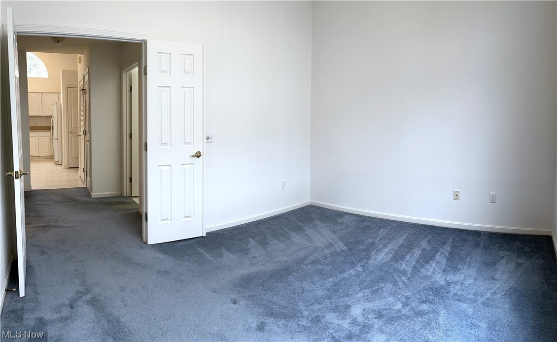 Falls Pointe - Residential