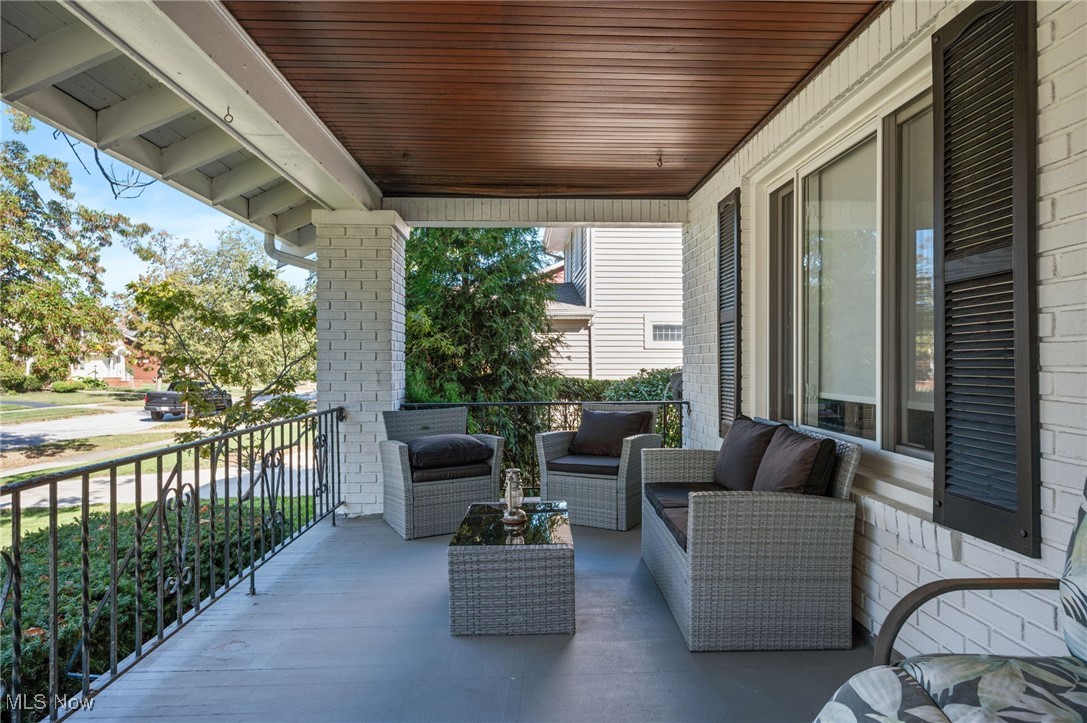 2195 Niagara Drive