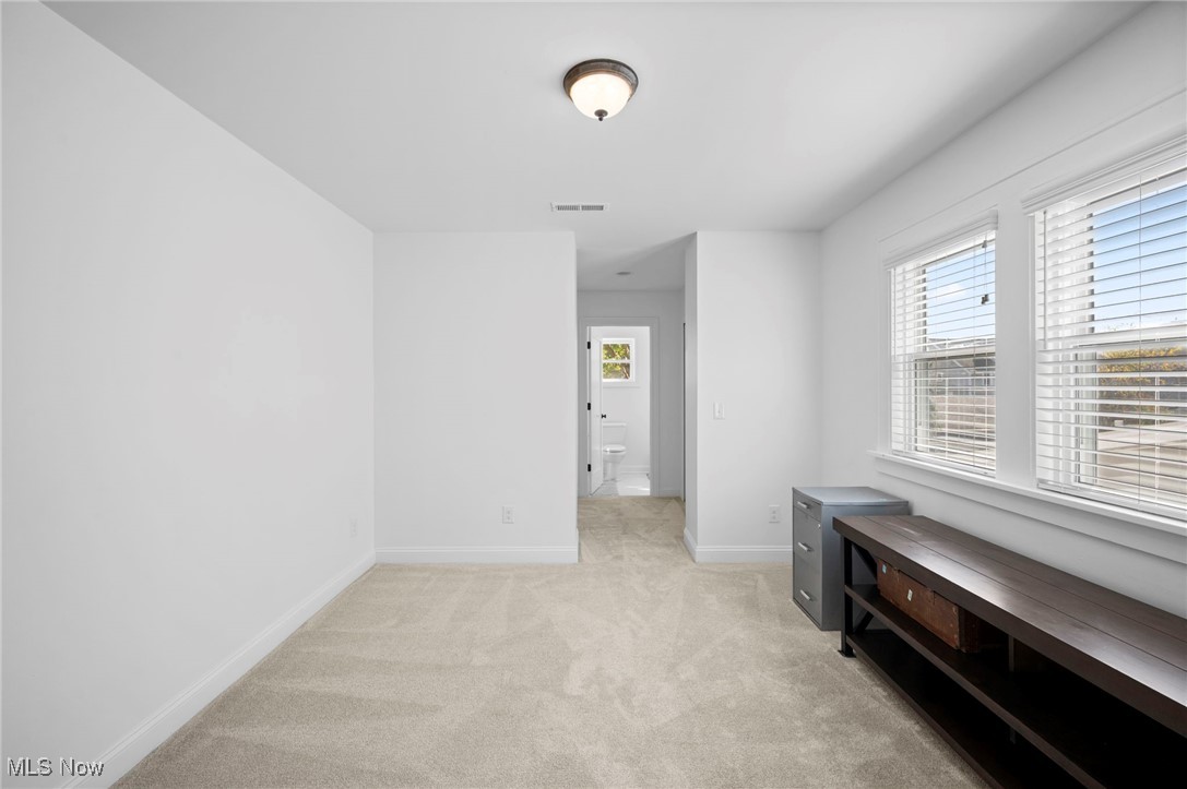 Lakewood, Ohio 44107, United States, 4 Bedrooms Bedrooms, ,4 BathroomsBathrooms,Residential,Active,222073