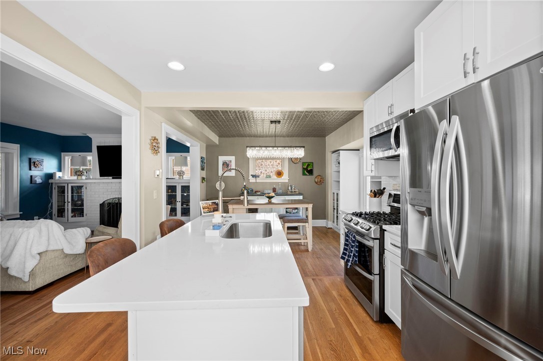 Lakewood, Ohio 44107, United States, 4 Bedrooms Bedrooms, ,4 BathroomsBathrooms,Residential,Active,222073