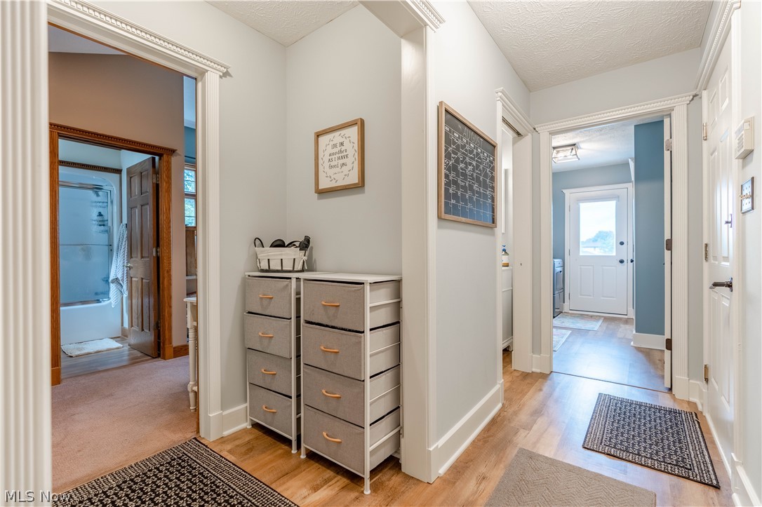 Williamsburg Village Estates - Residential