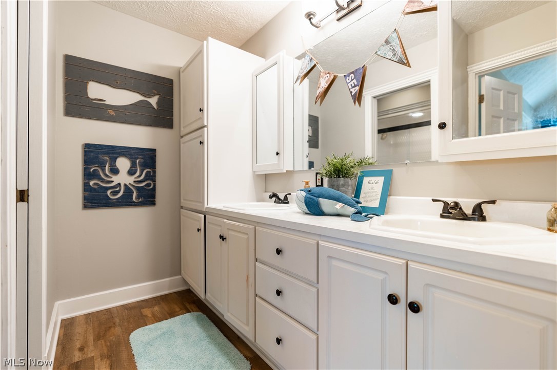 Williamsburg Village Estates - Residential