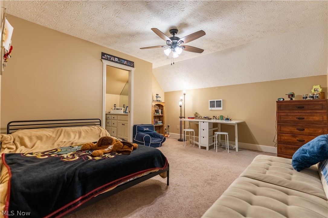 Williamsburg Village Estates - Residential