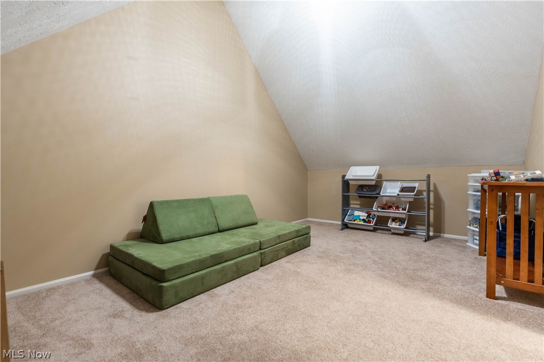 Williamsburg Village Estates - Residential