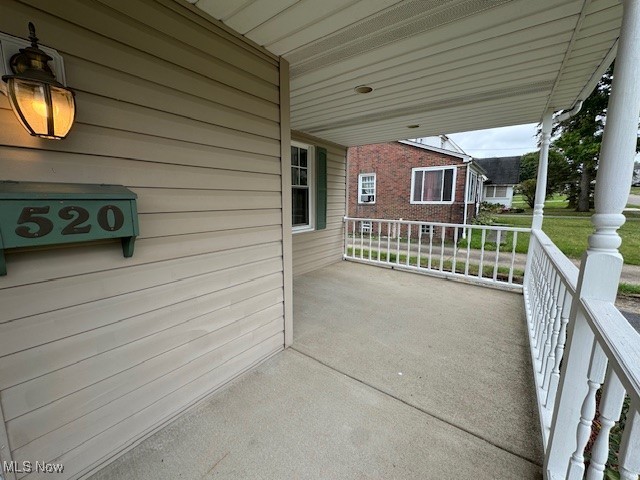 520 8th Street, Struthers, Ohio image 6