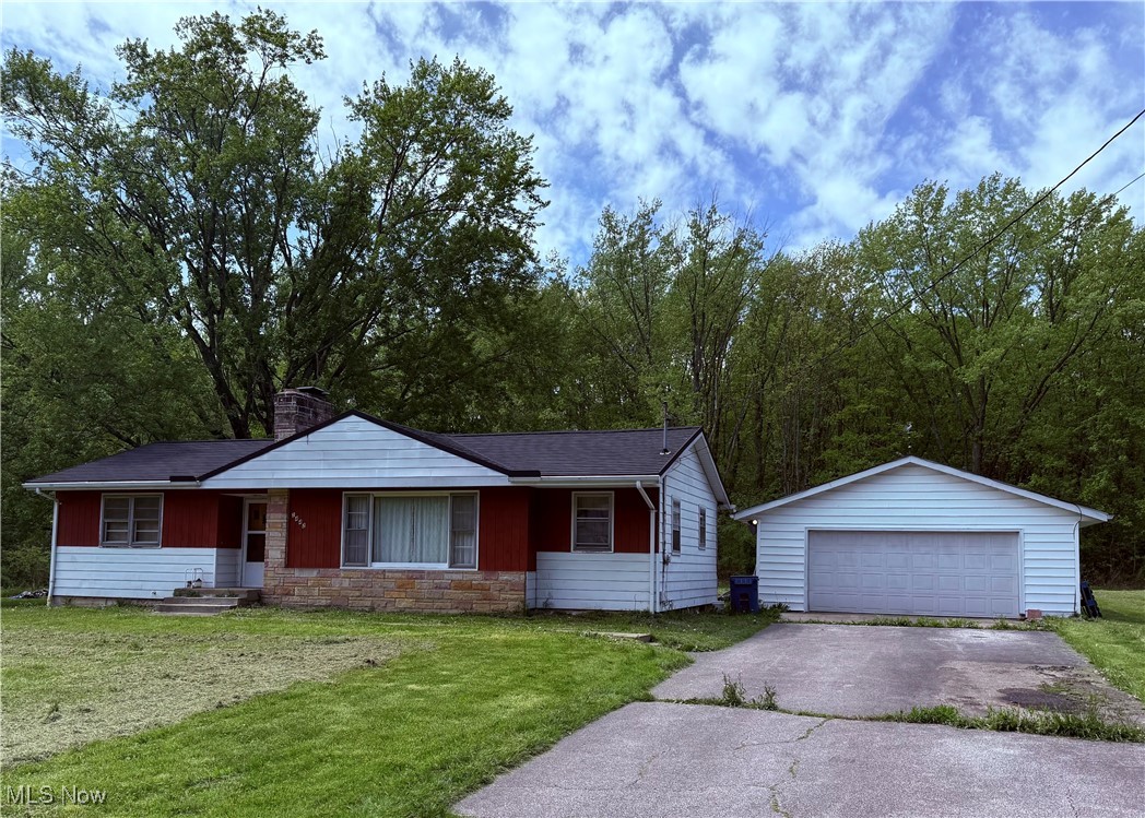 2442 Ridgewood, Newton Falls, Ohio image 1
