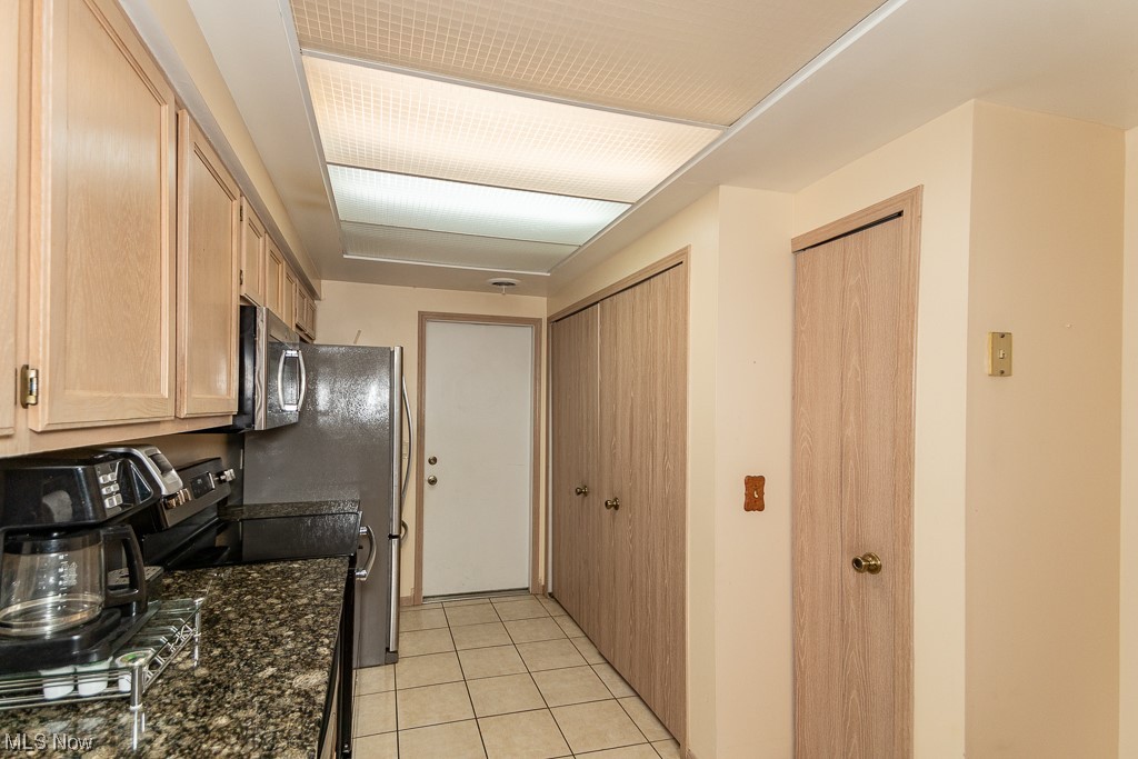 Villas At Mentor On The Lake Condo - Residential