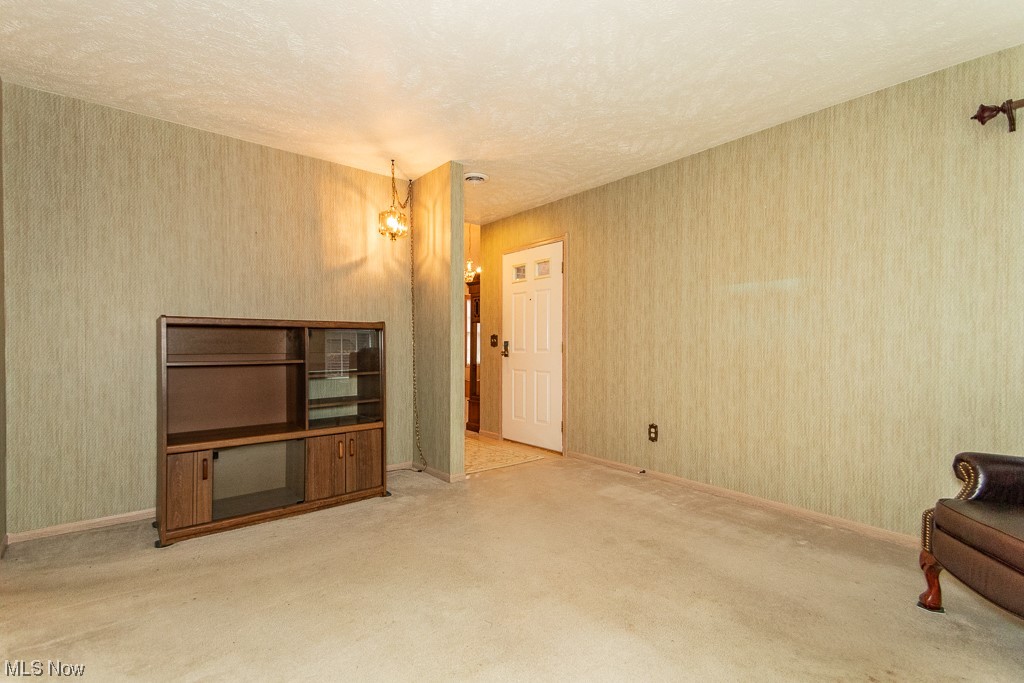 Villas At Mentor On The Lake Condo - Residential